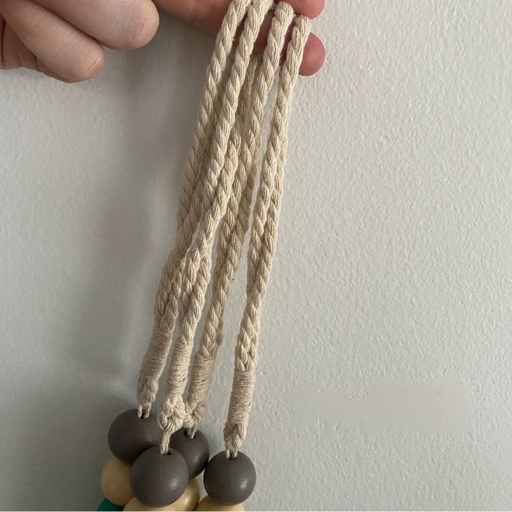 Wooden Bead curtain tie backs - Picture 6 of 7
